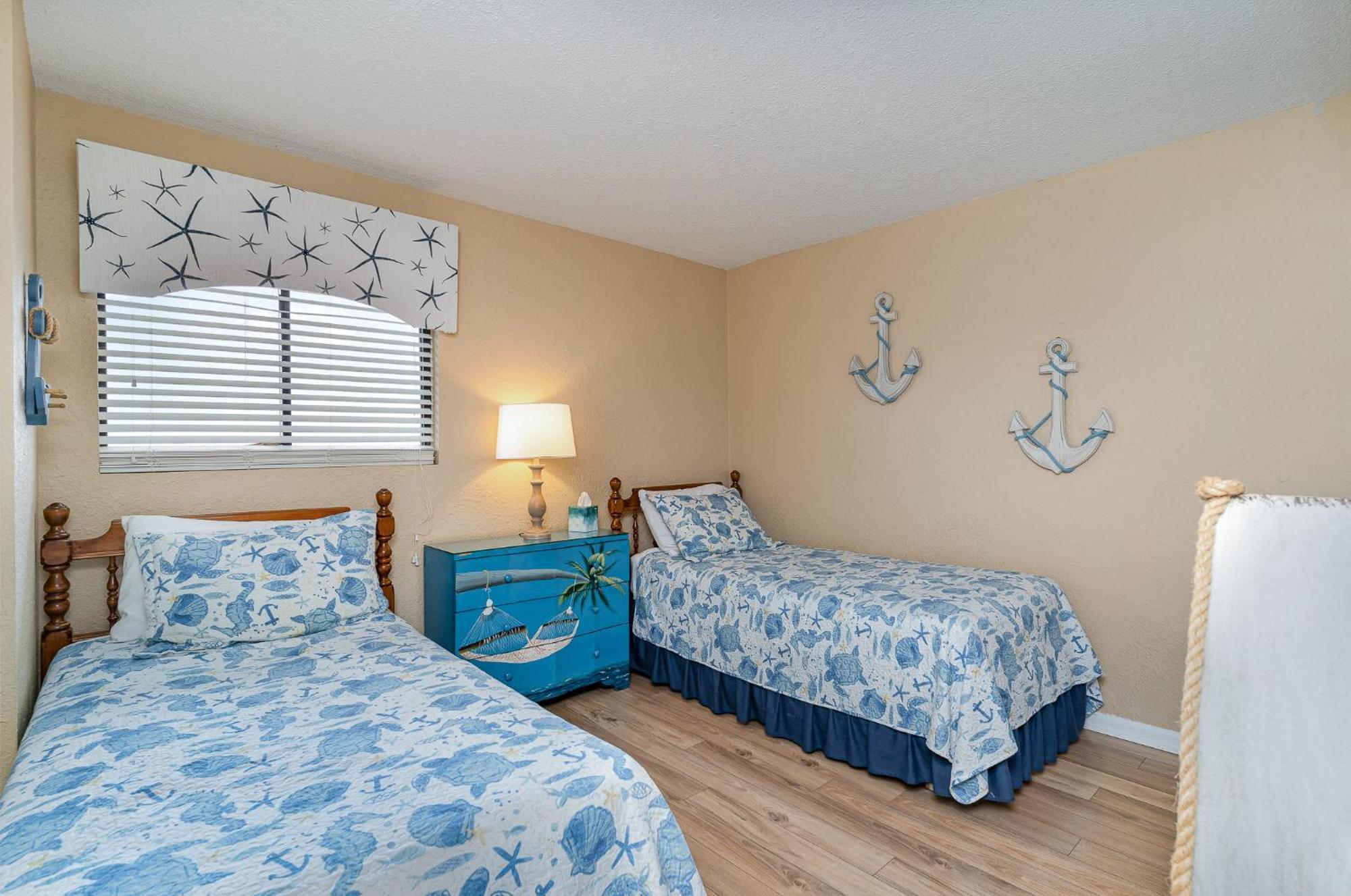 Sands Beach Club Briarcliffe Acres Экстерьер фото