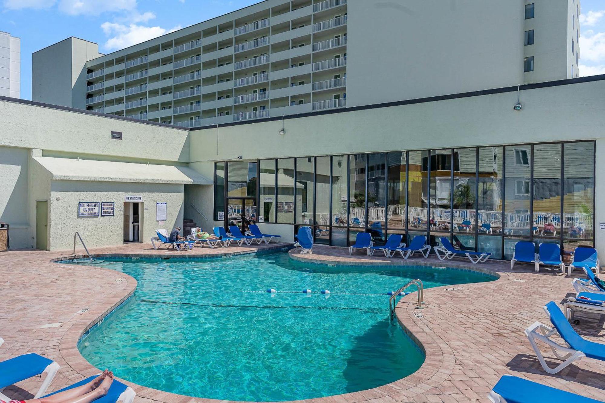 Sands Beach Club Briarcliffe Acres Экстерьер фото