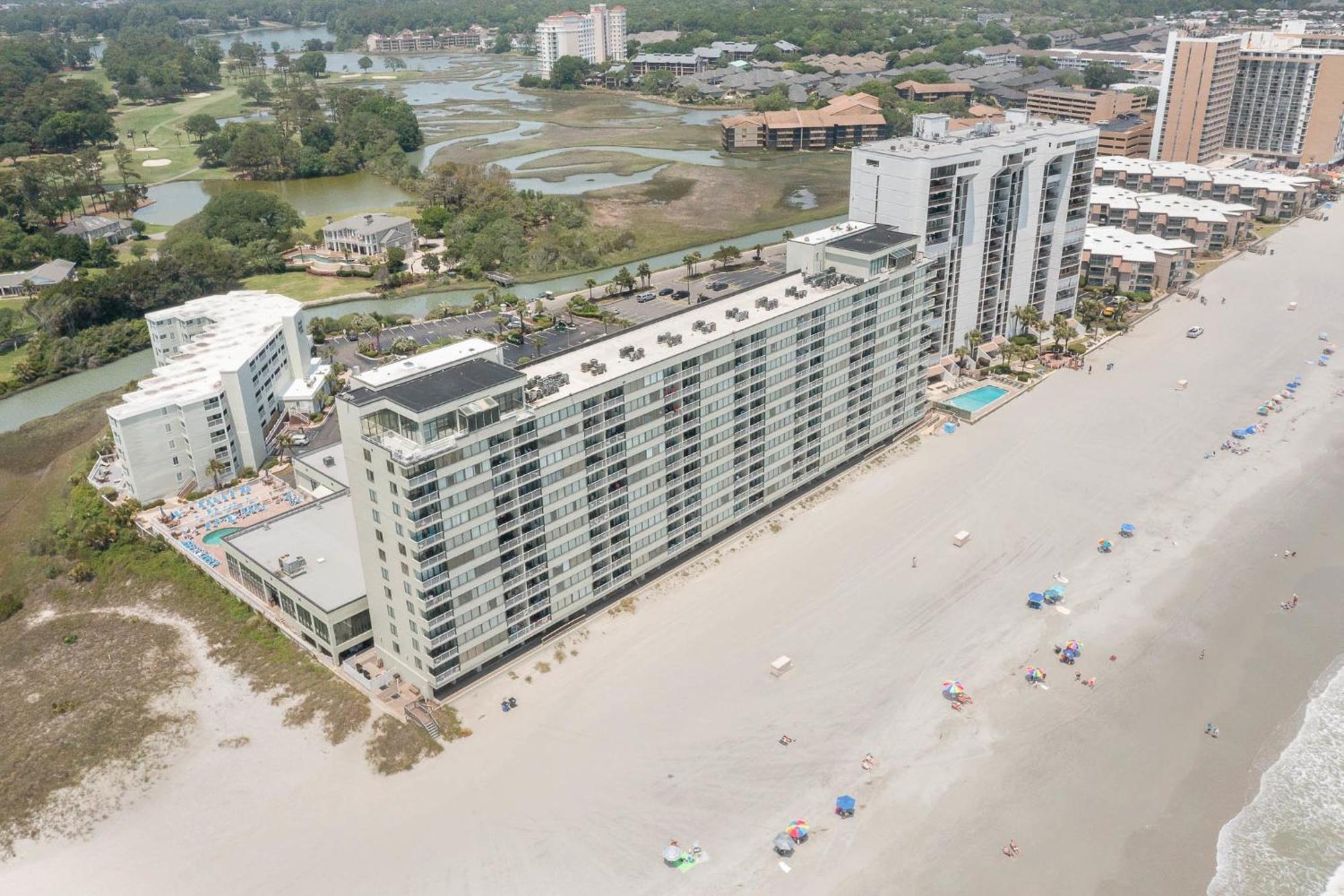 Sands Beach Club Briarcliffe Acres Экстерьер фото
